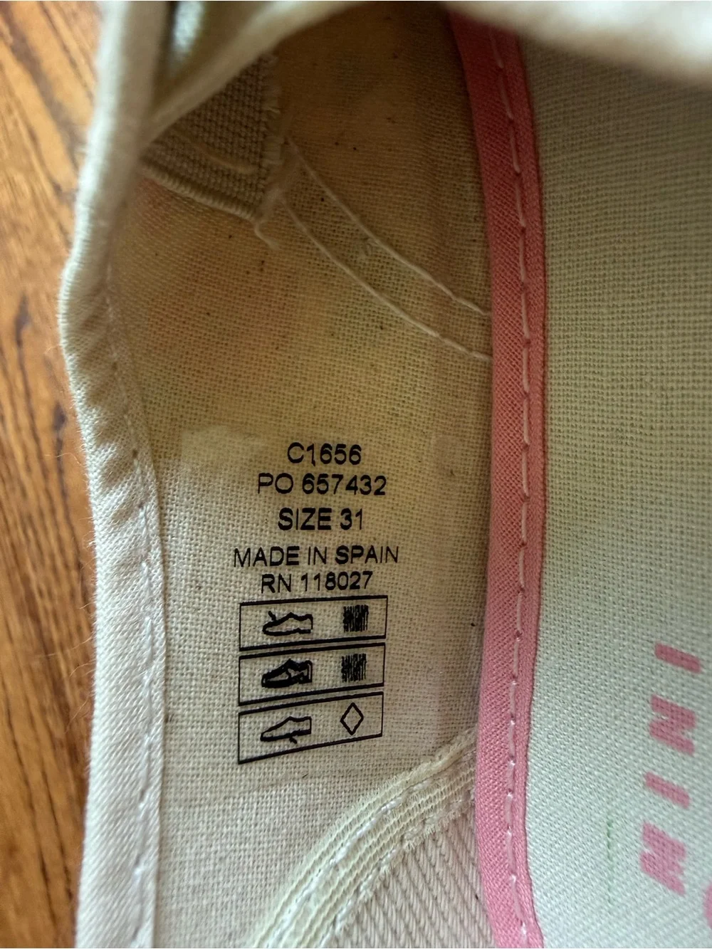 NWOT Mini Boden Floral Laceless Canvas Shoes Sz 13